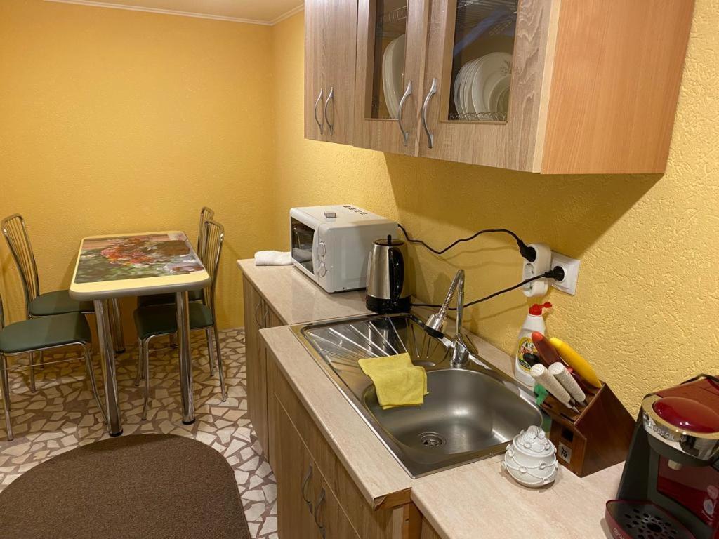 Apartament Mansarda Appartement Curtea de Argeş Buitenkant foto